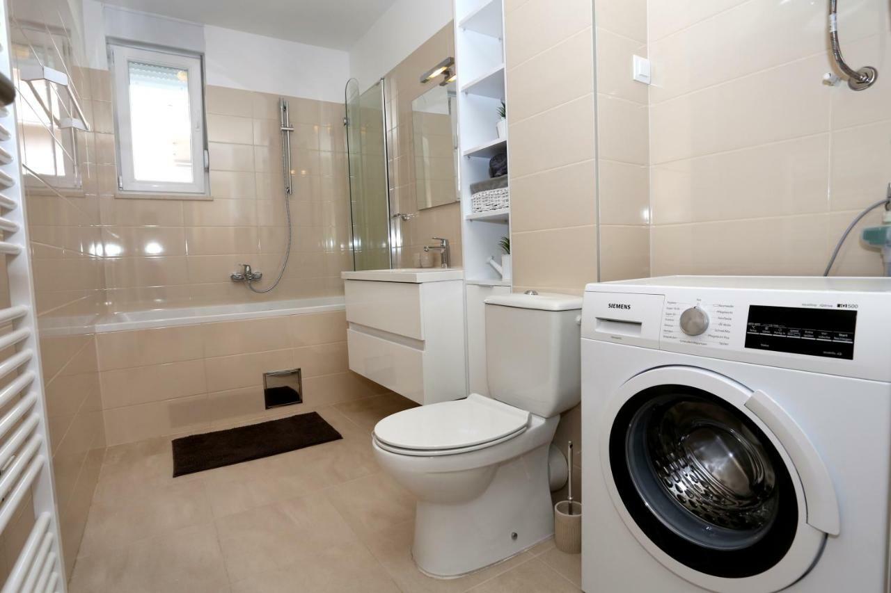 Appartement As's *